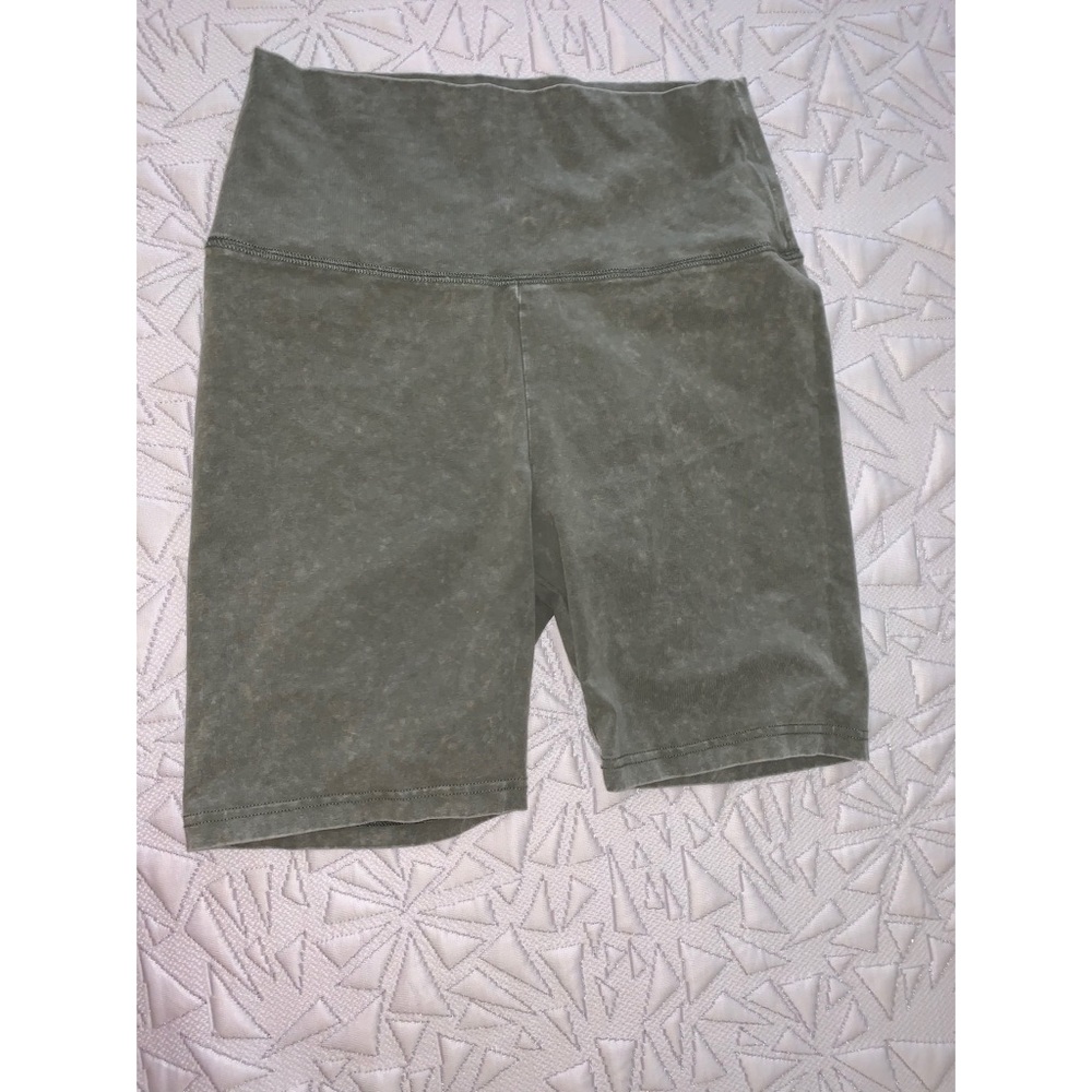 Aerie, green Biker shorts